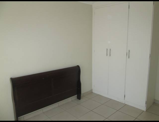 3 BEDROOM SIMPLEX RENTED IN EQUESTRIA